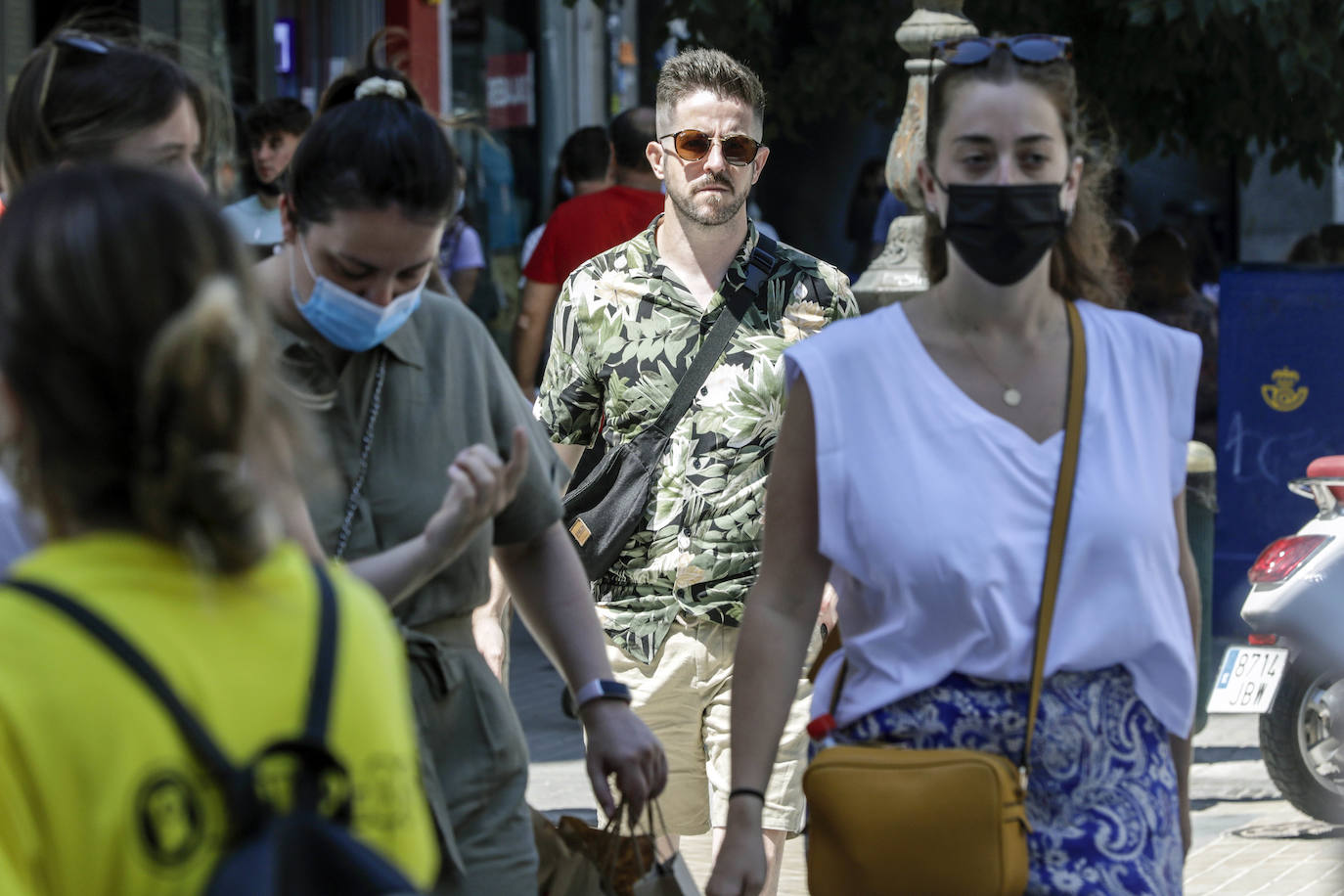 Primer día sin mascarilla obligatoria en Valencia.