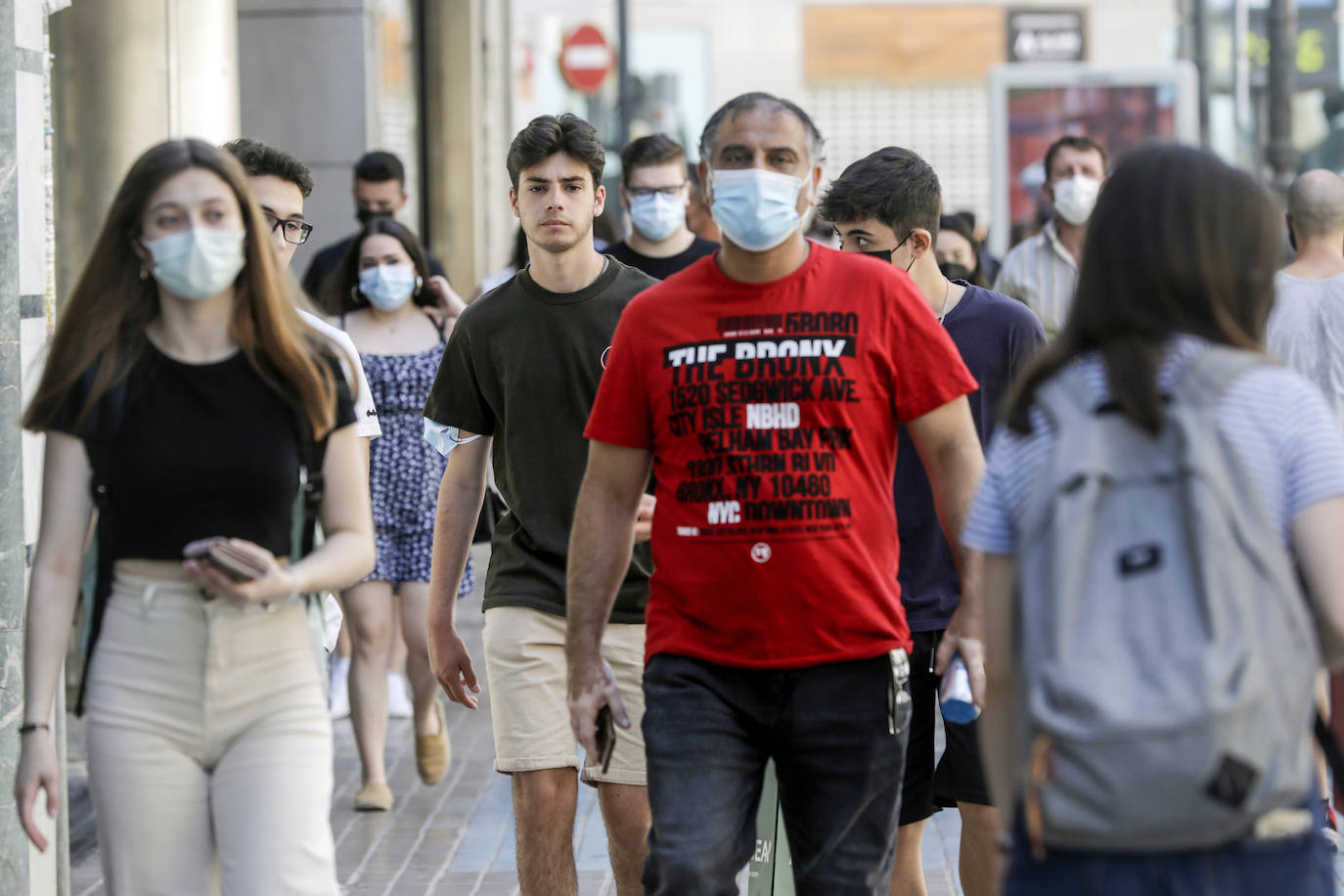 Primer día sin mascarilla obligatoria en Valencia.