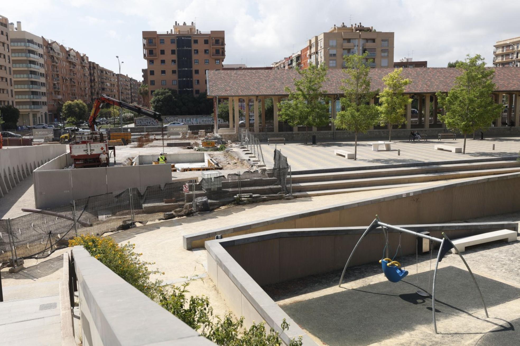 Parque Central. Zonas con obras pendientes de concluir en el Parque Central de Valencia.