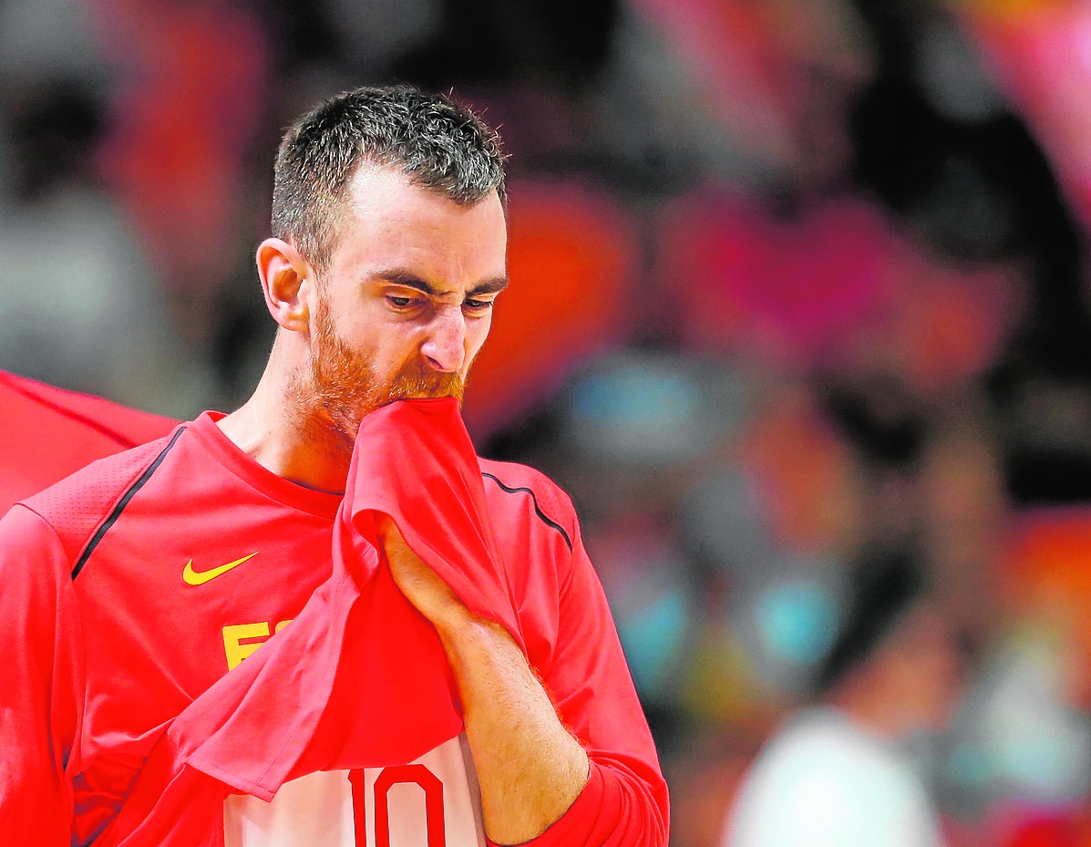 Víctor Claver, en el partido que España jugó el sábado en la Fonteta. 