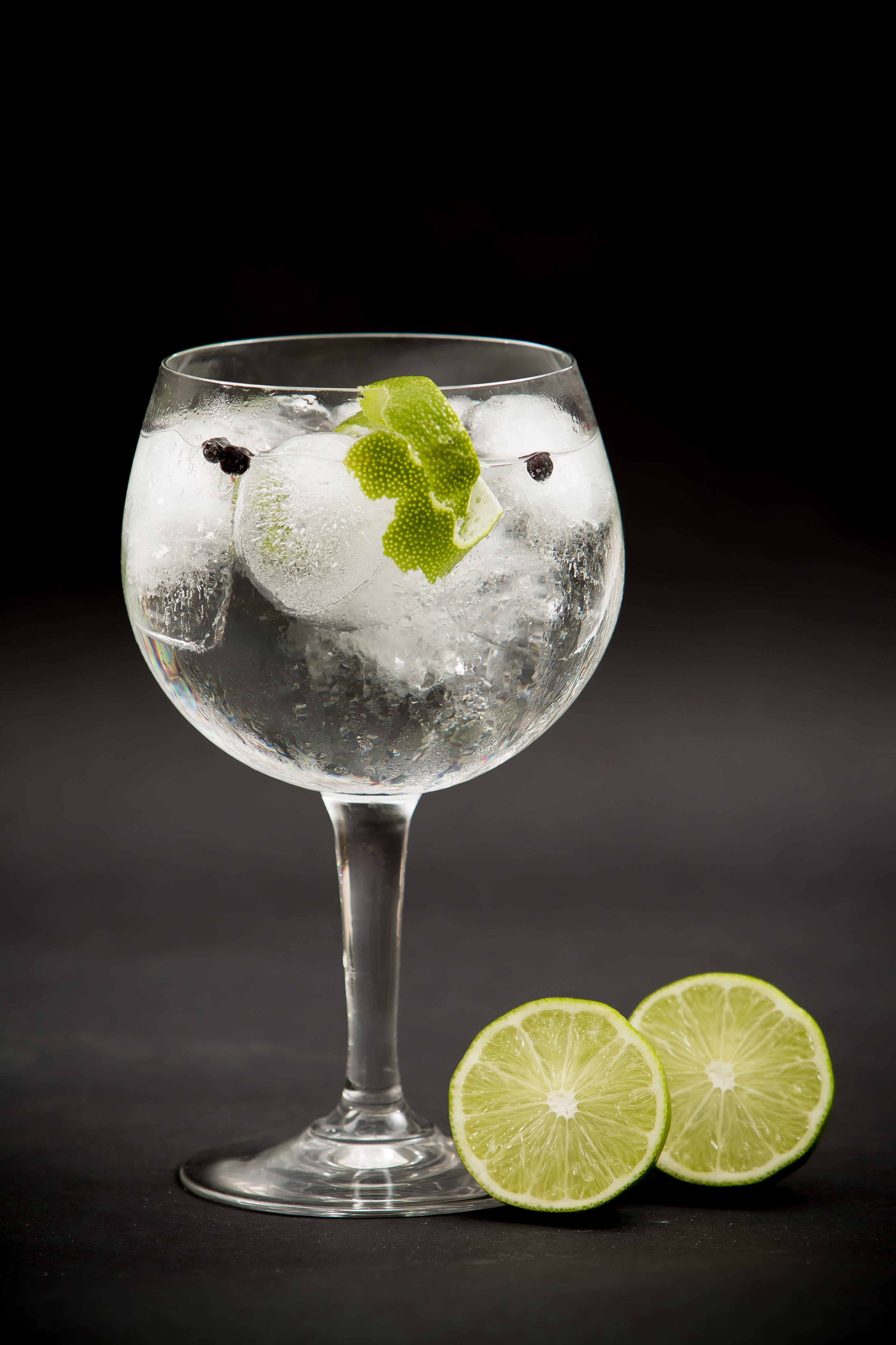 Gin tonic con lima