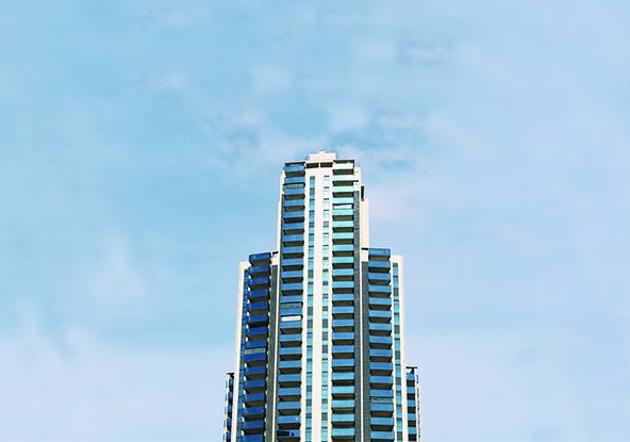 Edificio Kronos, Benidorm. Este imponente edificio mide 140 metros de altura.