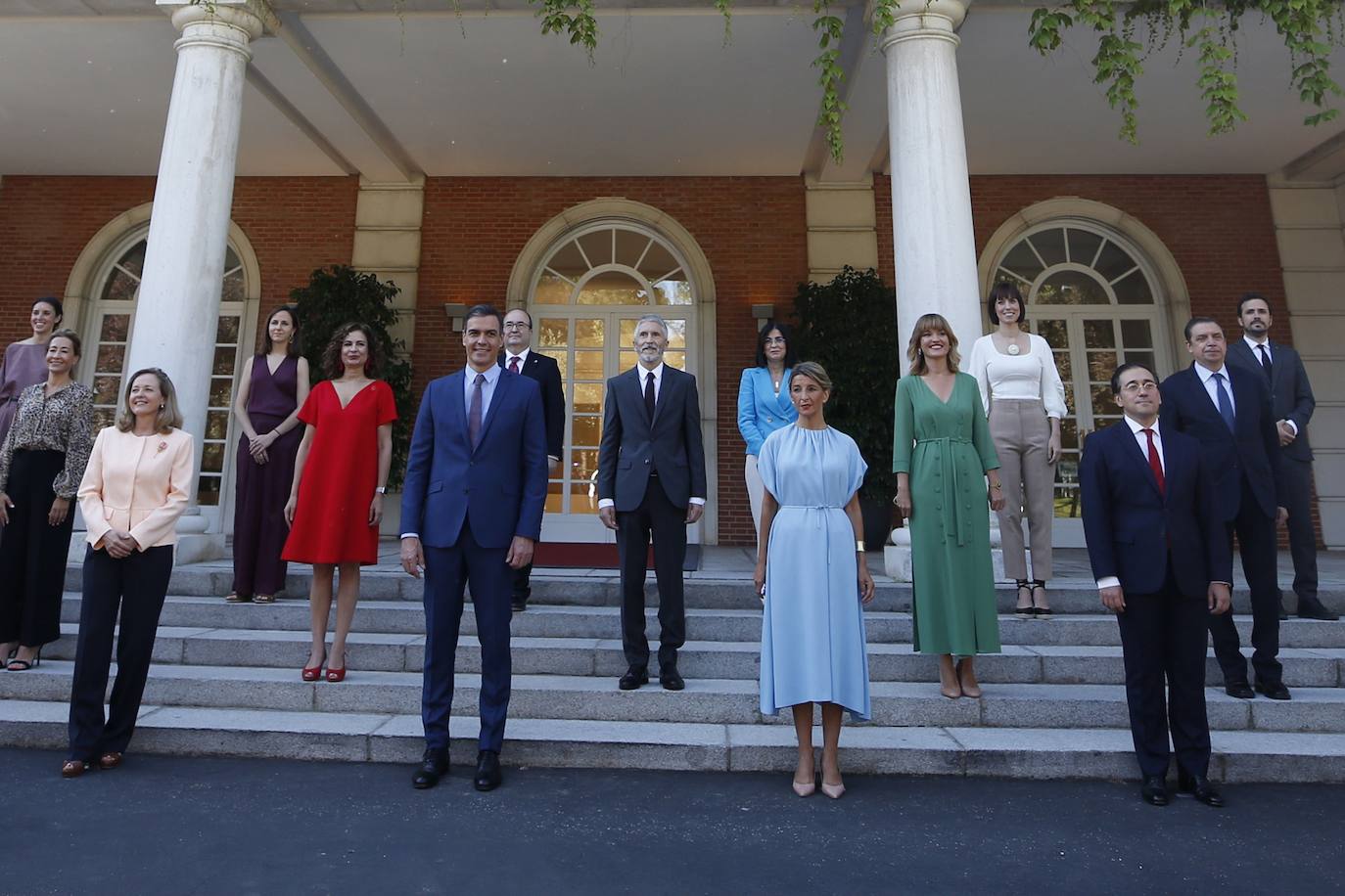 Pedro Sanchez ha presidido este martes la primera reunion del Consejo de Ministros tras la remodelación del Gobierno, que ha supuesto la entrada de siete nuevos miembros y varios cambios en la estructura del Ejecutivo.