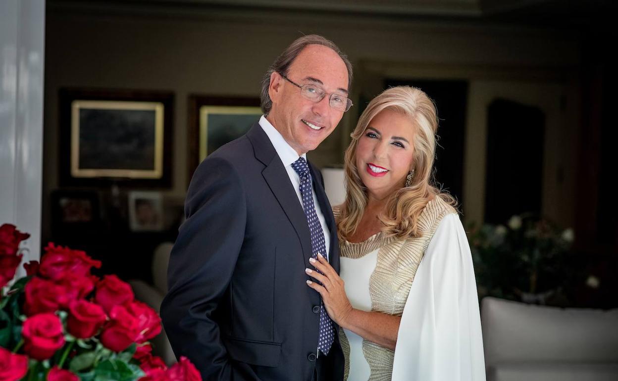 Enrique Duart y María José García Padilla, antes de la ceremonia. 