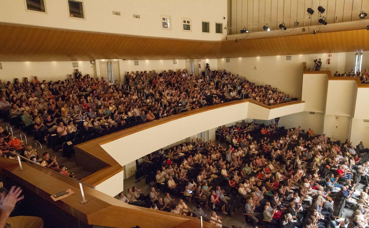 El último desdén del Palau al público