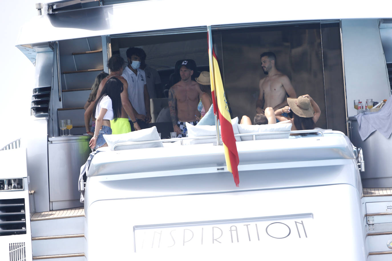 Fotos: Messi, Suárez y Cesc Fábregas disfrutan juntos con sus familias en Ibiza