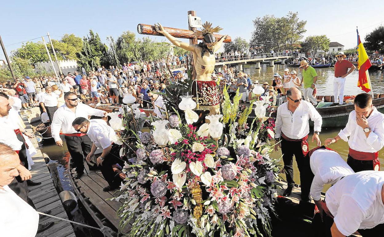 Procesión del Santísimo Cristo de la Salud antes de la pandemia. 