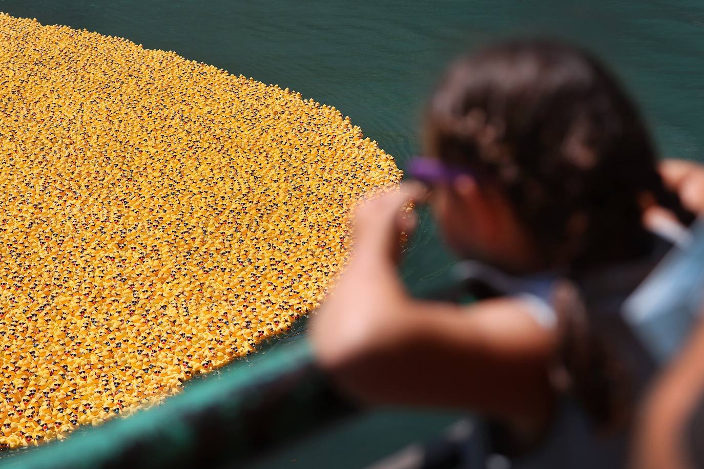 La inmensidad de "patitos" sorprende a los más pequeños.