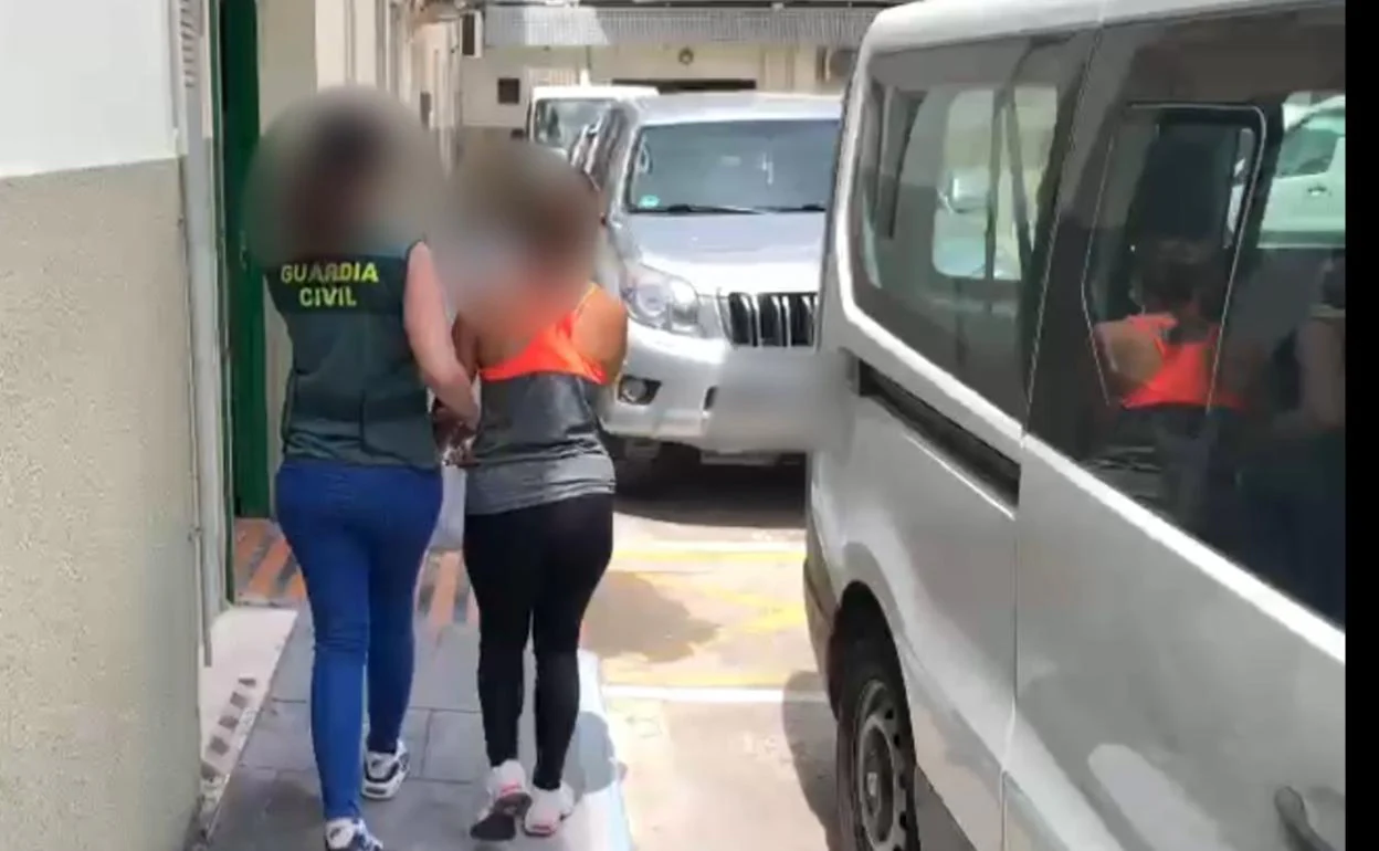 Extorsión sexual en Valencia | Desarticulan otro grupo en Valencia que  extorsionaba a usuarios de webs de contactos sexuales | Las Provincias