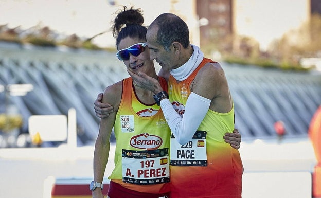 La liebre recuerda al atleta el plan establecido además de marcar su ritmo. 