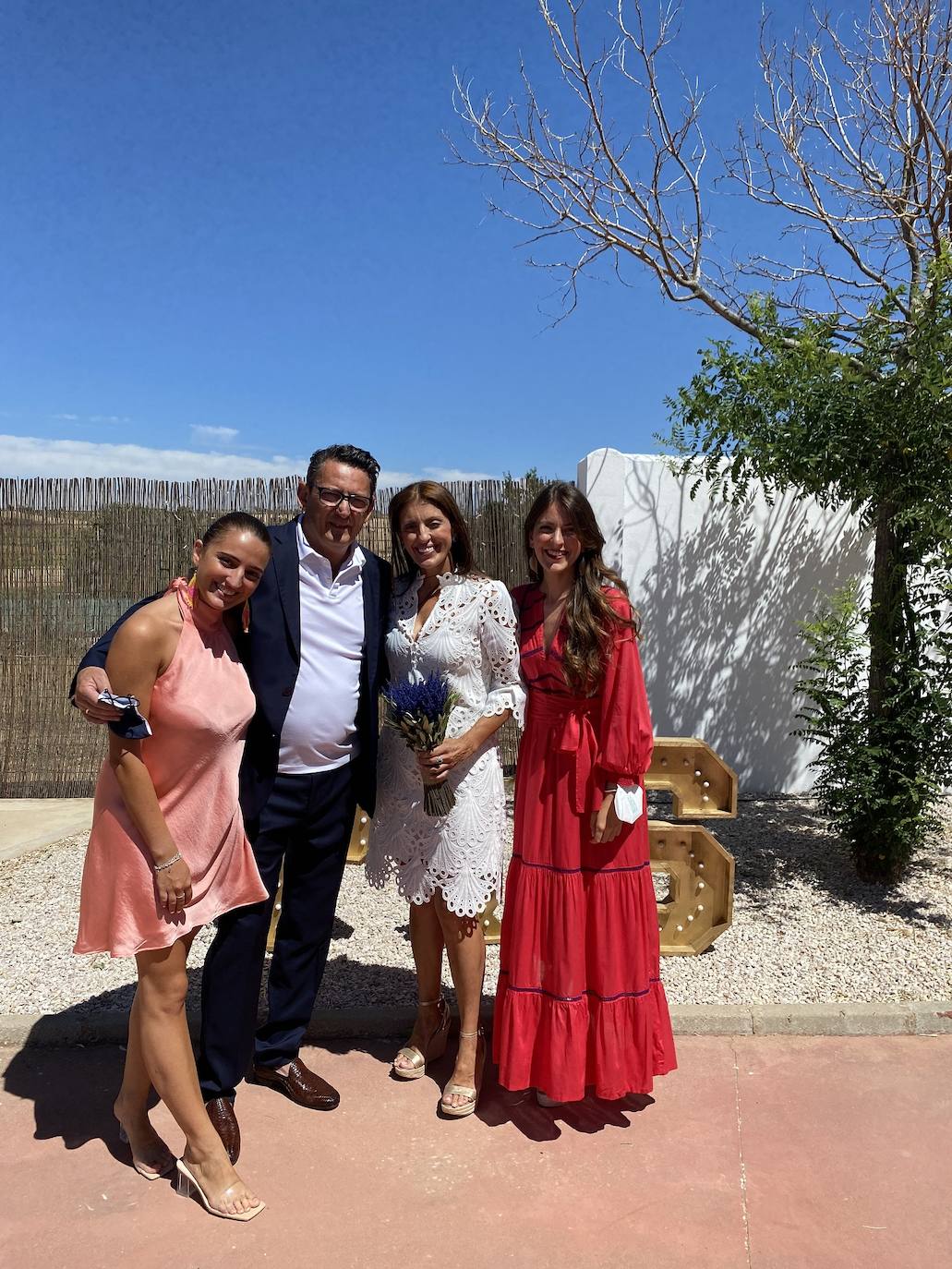 Sonia Bonillo, Paco Boniloo, Sonia Navarro y Sara Bonillo.