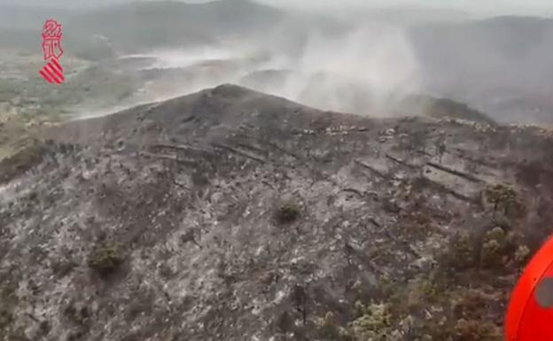 Desolación en el monte valenciano: así ha quedado la Sierra de Espadán, vista desde el aire