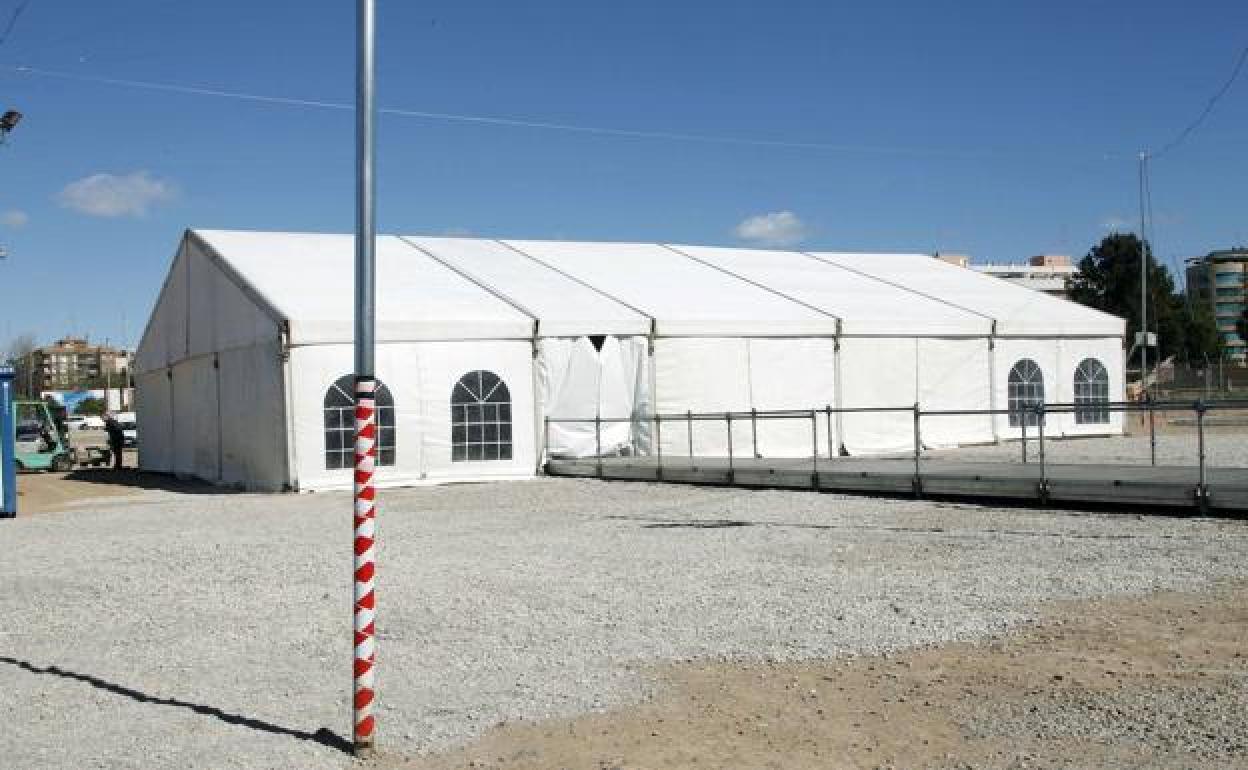 El permiso para instalar las carpas, a partir del día 27