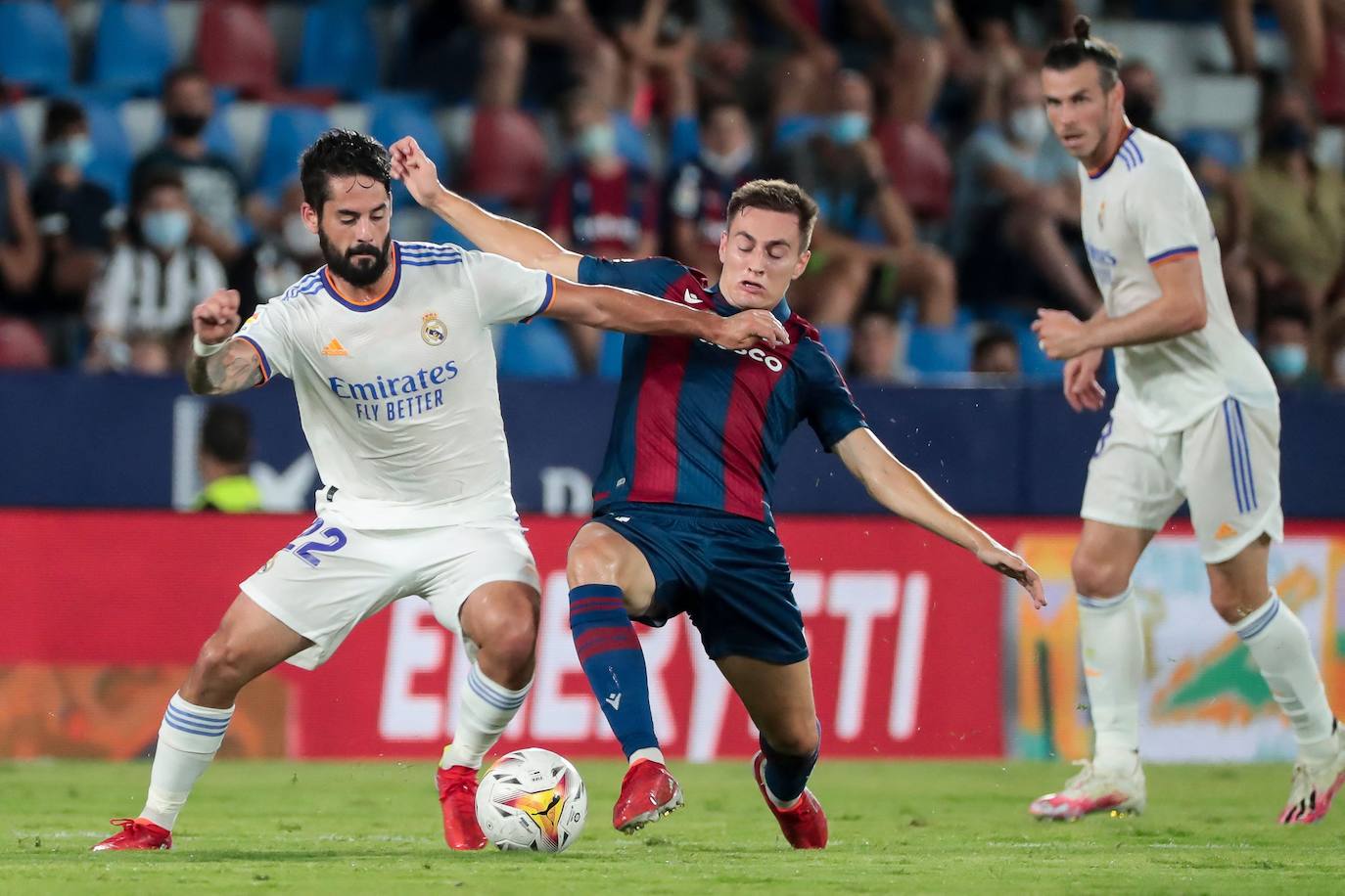 Fotos: Las mejores imágenes del Levante UD-Real Madrid