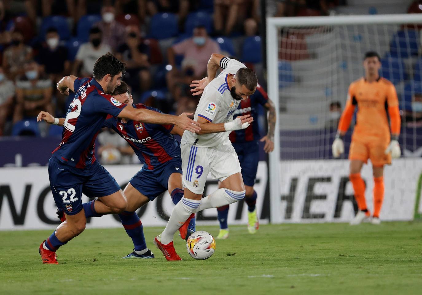 Fotos: Las mejores imágenes del Levante UD-Real Madrid