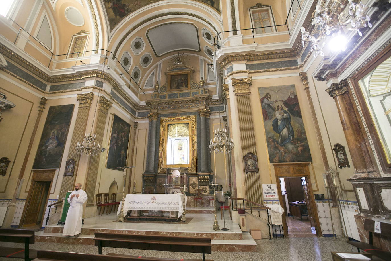 Iglesia de Ntra. Sra. de Monteolivete S. XVIII | En su interior resalta el icono de Nuestra Señora de Monteolivete, quie preside el altar mayor sobre un olivo que cumple con la función de peana (o apoyo).