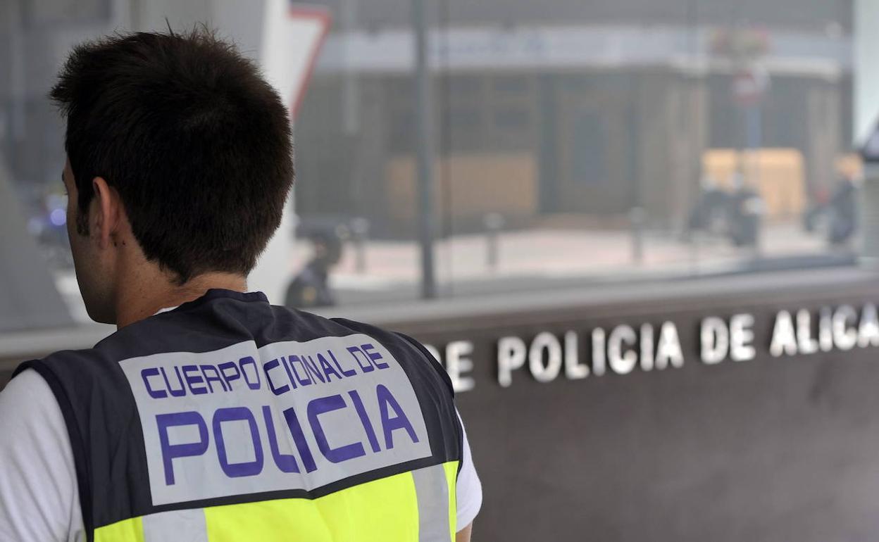 El Juzgado de Violencia sobre la Mujer de Alicante decretó su ingrso en prisión. 