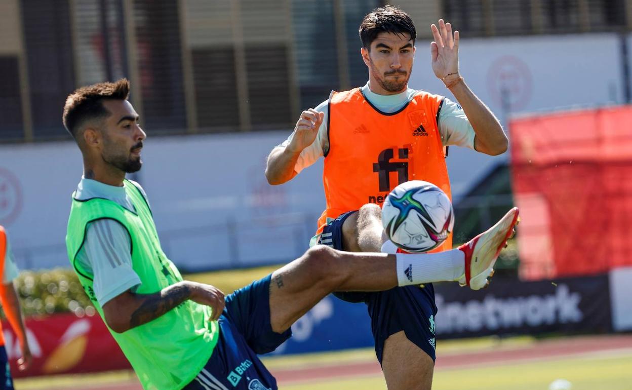 Carlos Soler durante el entrenamiento de hoy con la selección