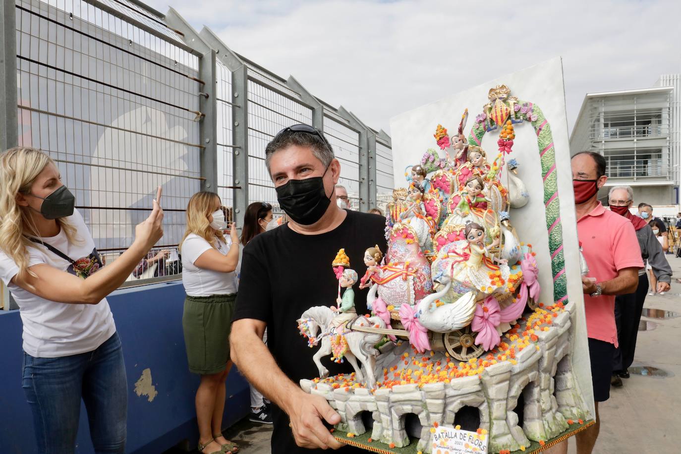 Fotos: La falla Almirante Cadarso consigue el Ninot Indultat Infantil de las Fallas 2021 por segundo año consecutivo