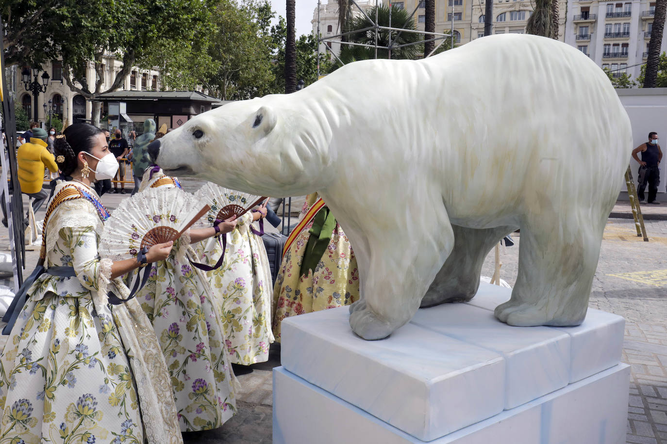 Fotos: Las imágenes más atípicas de las Fallas de 2021