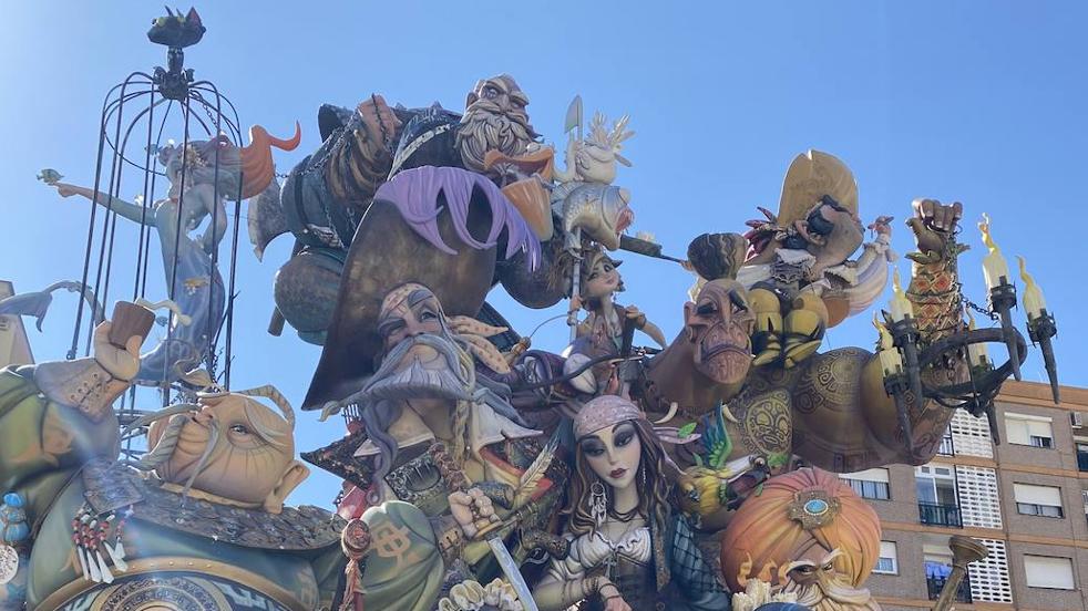 Un paseo por las fallas de sección Especial de 2021