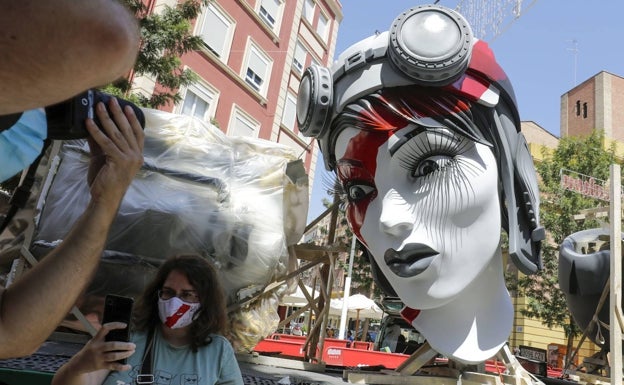 Falla Cuba-Literato Azorín. /