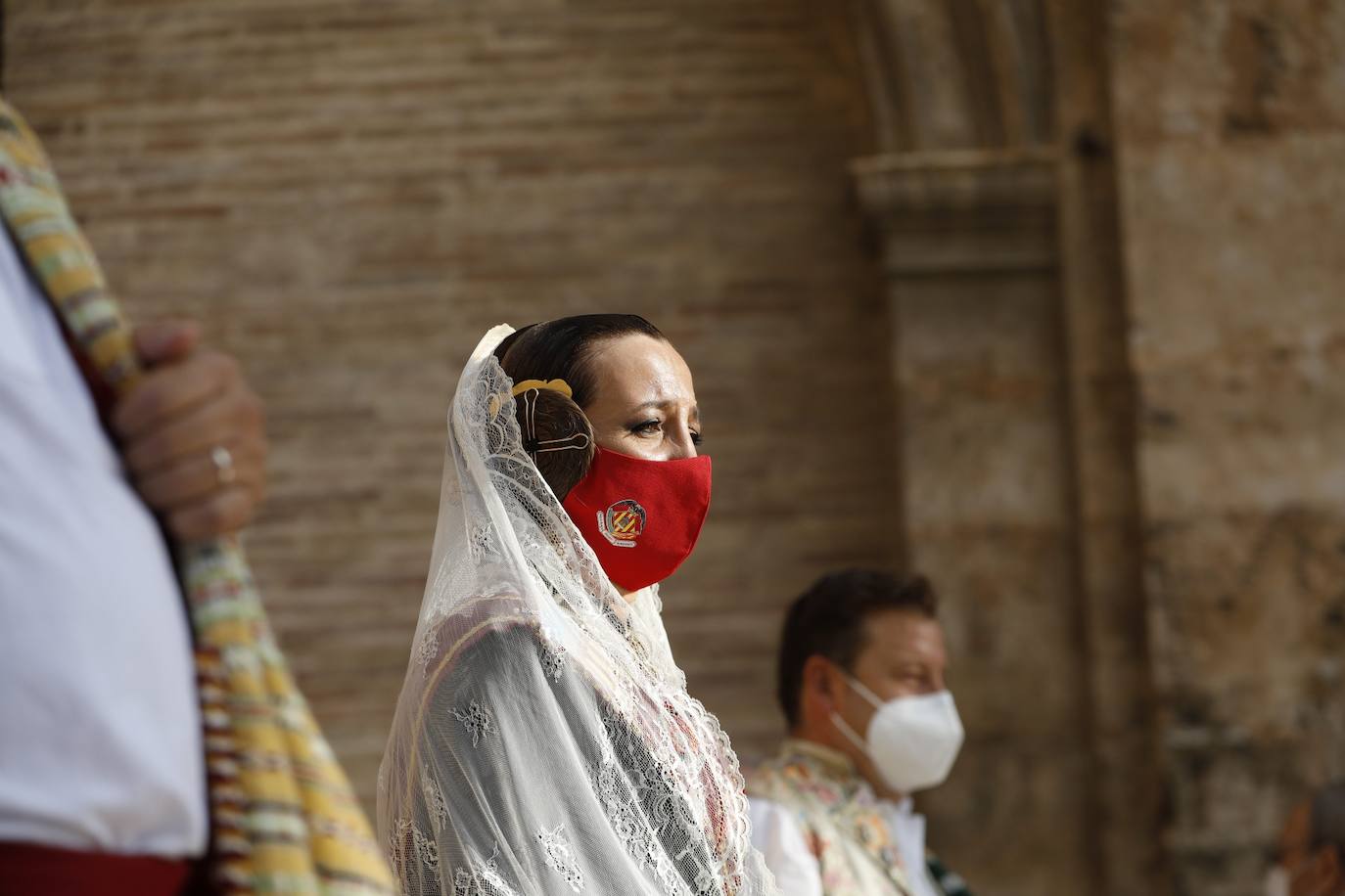 Los falleros se reencuentran con la Virgen este viernes 3 de septiembre, en las que pasarán a la historia como las Fallas más atípicas por las restricciones de la pandemia. Las comisiones vuelven a recorrer las calles de Valencia tras la cancelación de las fiestas el pasado 2020.