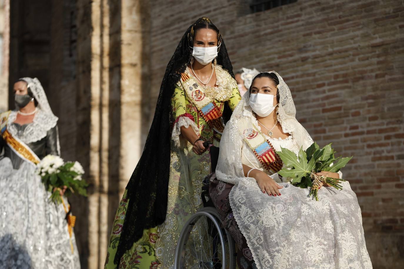 Ofrenda de Fallas 2021 | Fotos: Búscate en el primer día de Ofrenda