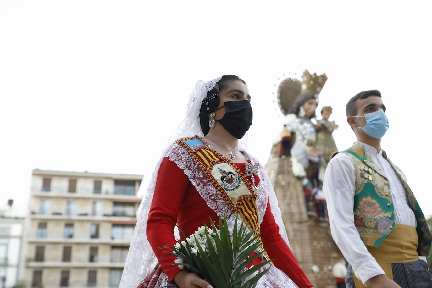 Ofrenda de Fallas 2021 | Fotos: Búscate en el primer día de Ofrenda