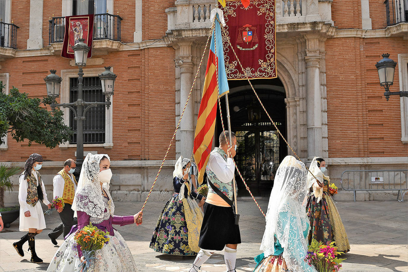 Fotos: Búscate en la Ofrenda de este sábado 4 de septiembre por la calle Caballeros de Valencia