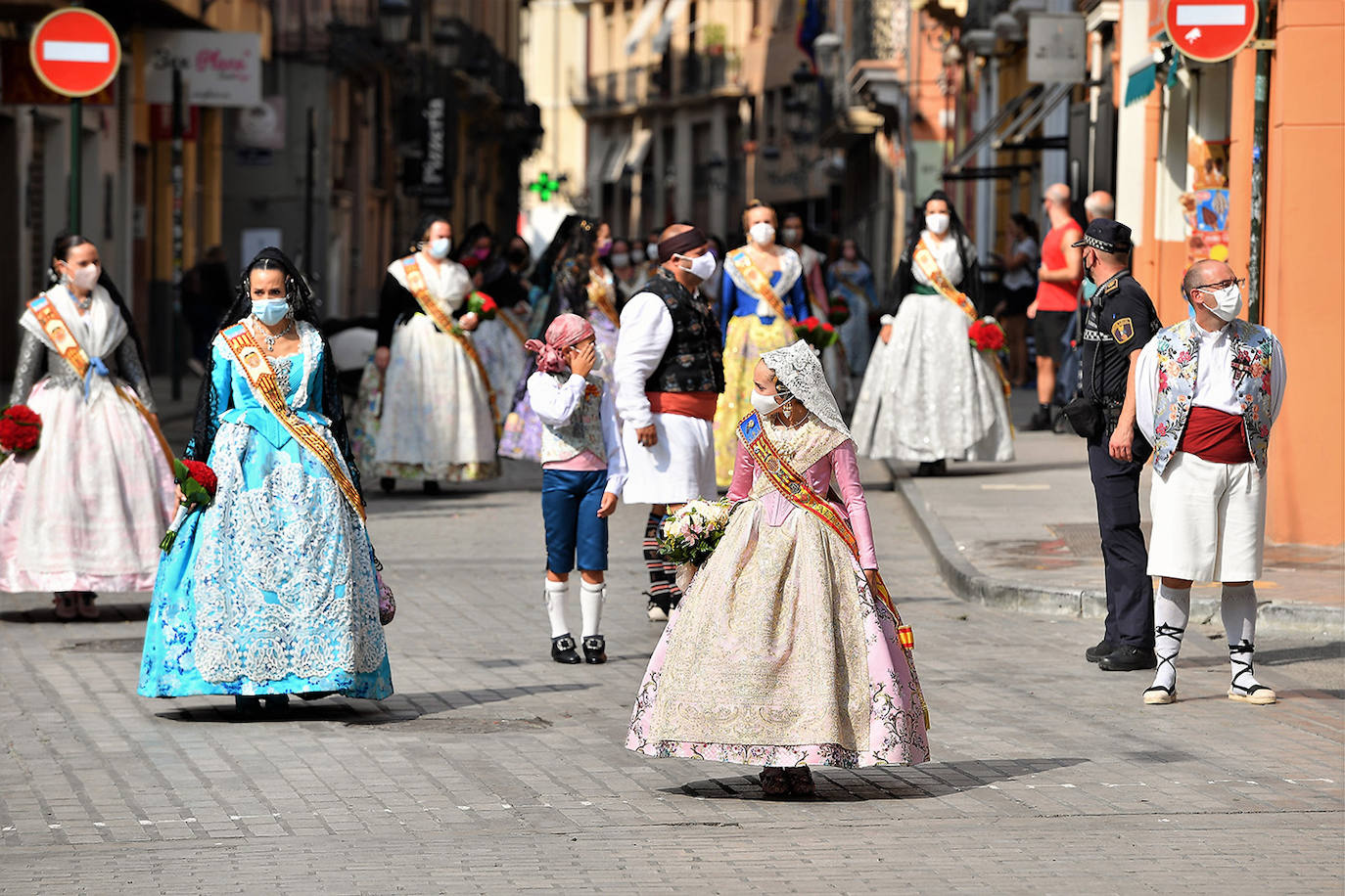 Fotos: Búscate en la Ofrenda de este sábado 4 de septiembre por la calle Caballeros de Valencia