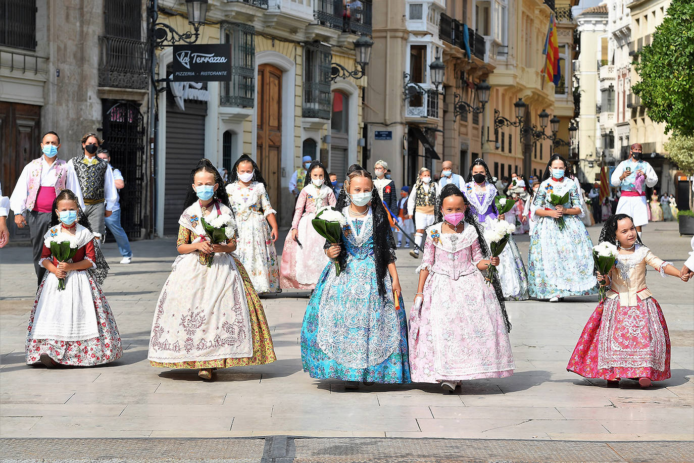 Fotos: Búscate en la Ofrenda de este sábado 4 de septiembre por la calle Caballeros de Valencia