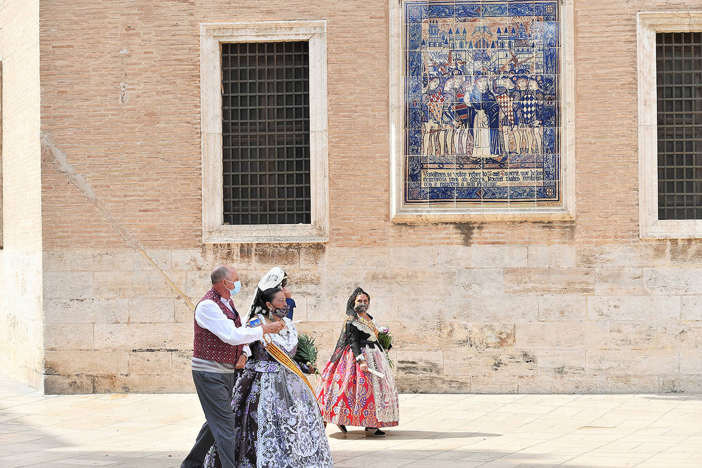 Fotos: Búscate en la Ofrenda de este sábado 4 de septiembre por la calle Caballeros de Valencia