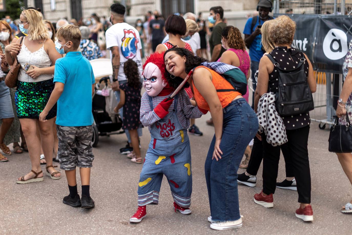 Fotos: Fallas 2021: El ambiente fallero inunda las calles de Valencia