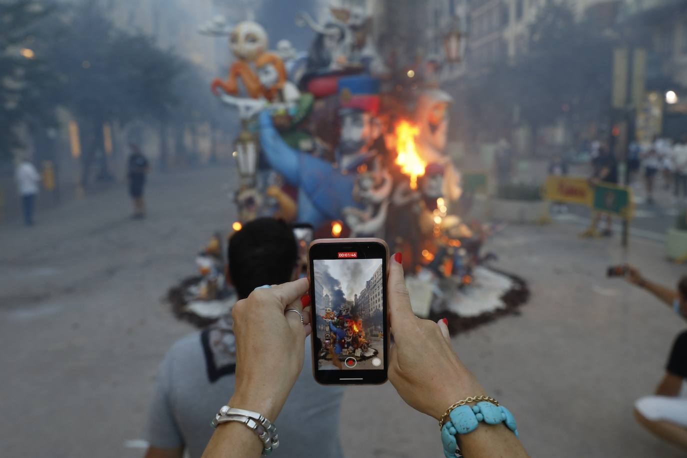 Fotos: Cremà de las Fallas de 2021