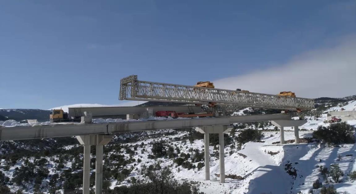 Obras en el puerto de Querol. 