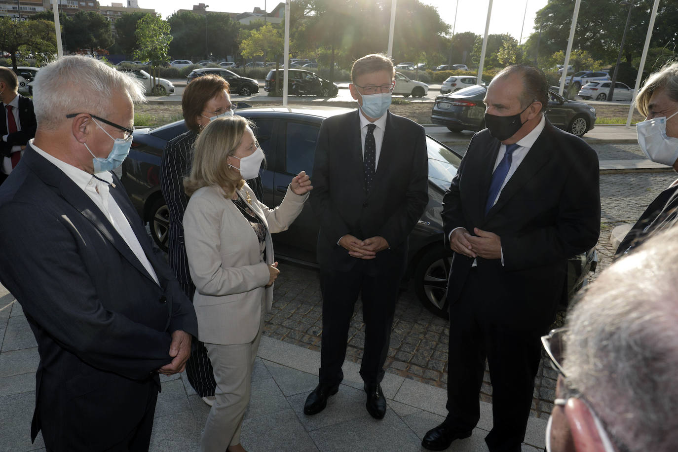 Políticos, empresarios y miembros destacados de la sociedad civil se han reunido este jueves por la noche para dar el pistoletazo de salida al nuevo curso económico que arranca en la Comunitat Valenciana