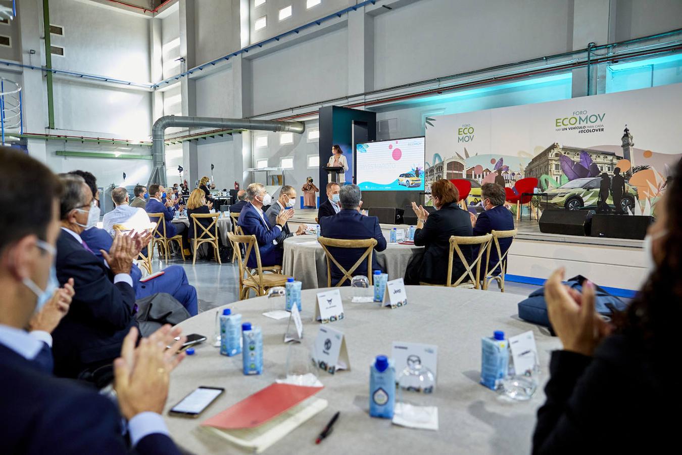 Fotos: La participación de Reyes Maroto en el Foro ECOMOV, en imágenes