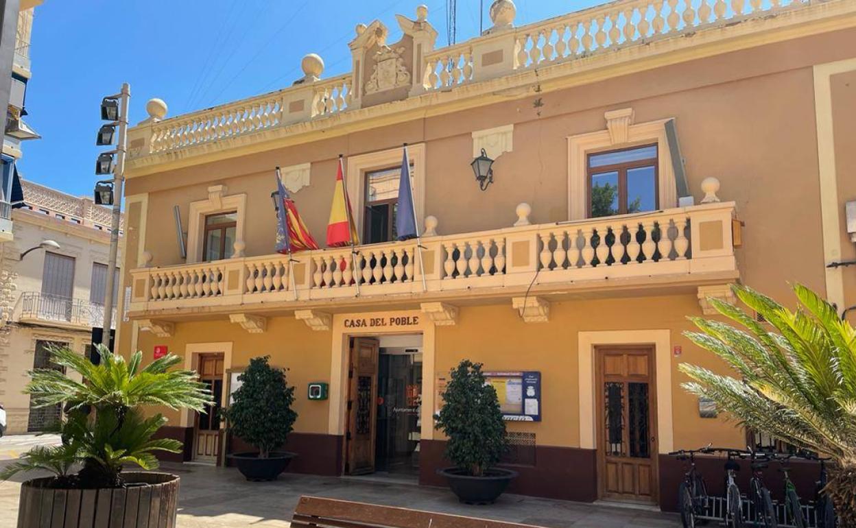 La fachada del ayuntamiento de la localidad. 