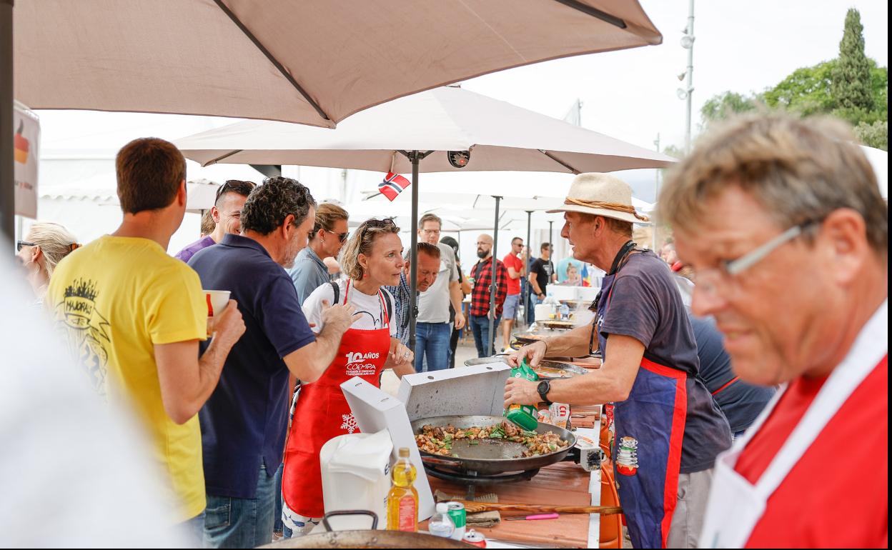 L'Alfàs enseñará a sus residentes extranjeros a hacer una auténtica paella