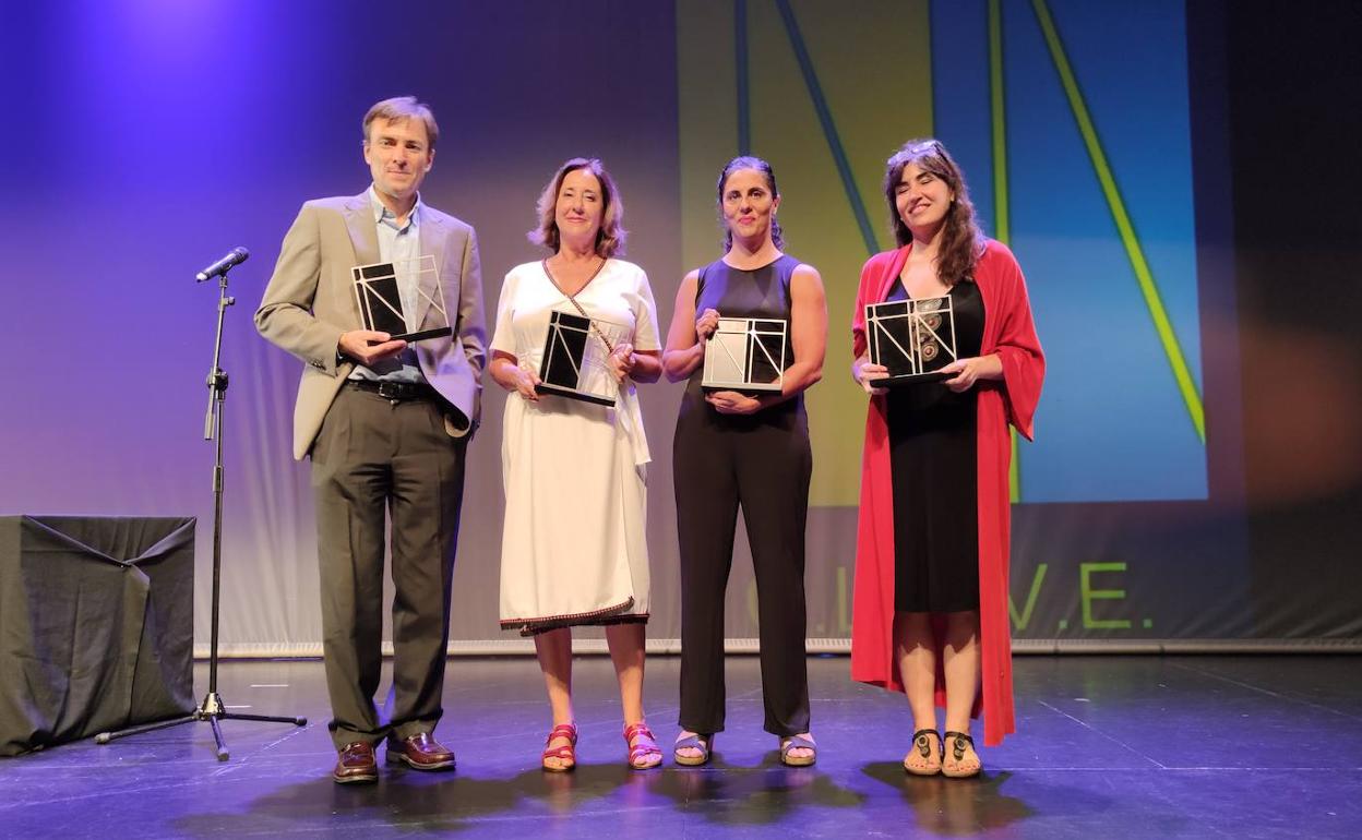 Los galardonados de los Premios de la Crítica Literaria Valenciana. 