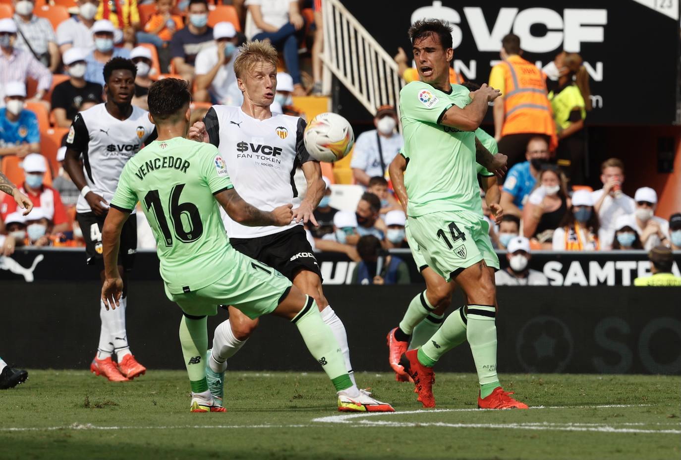 Fotos: Las mejores imágenes del Valencia CF-Athletic Club de Bilbao