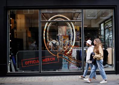 Imagen secundaria 1 - Dónde está la tienda de Queen en Londres | Queen abre una tienda efímera en Londres