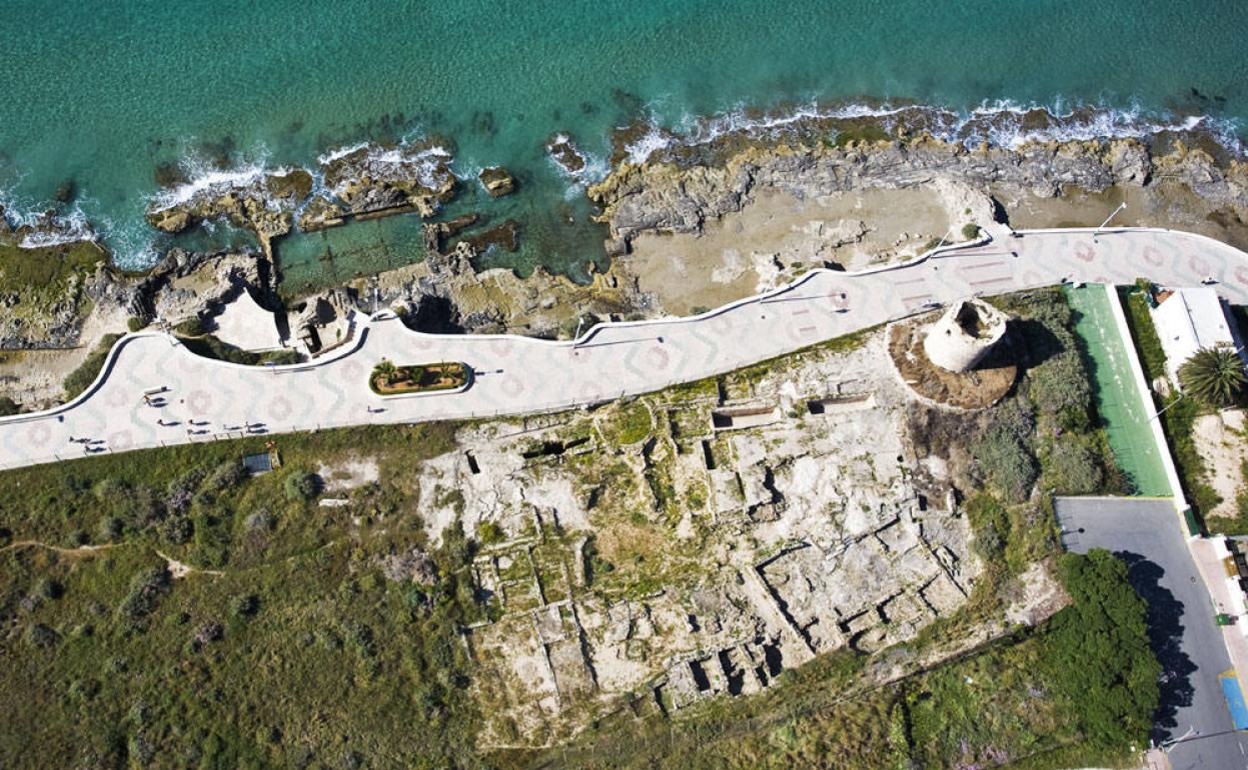 Vista aérea del yacimiento romano de los Baños de la Reina de Calp. 