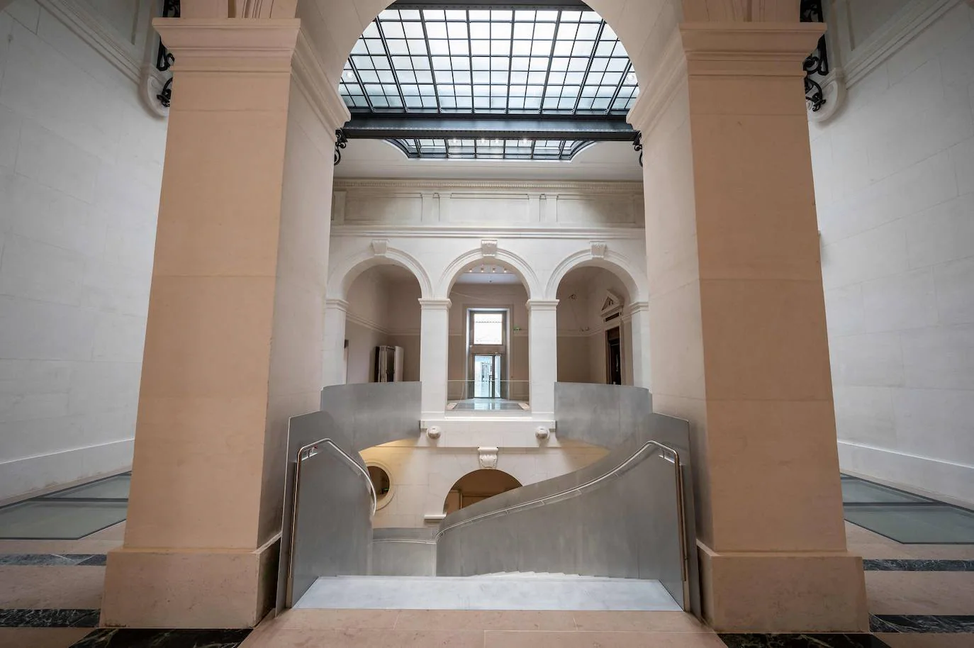 Fotos: Un Vistazo A La Deslumbrante Biblioteca Nacional De Francia ...