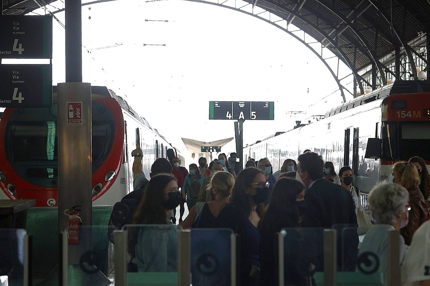 Fotos: La huelga de maquinistas de Renfe provoca cancelaciones en plena hora punta