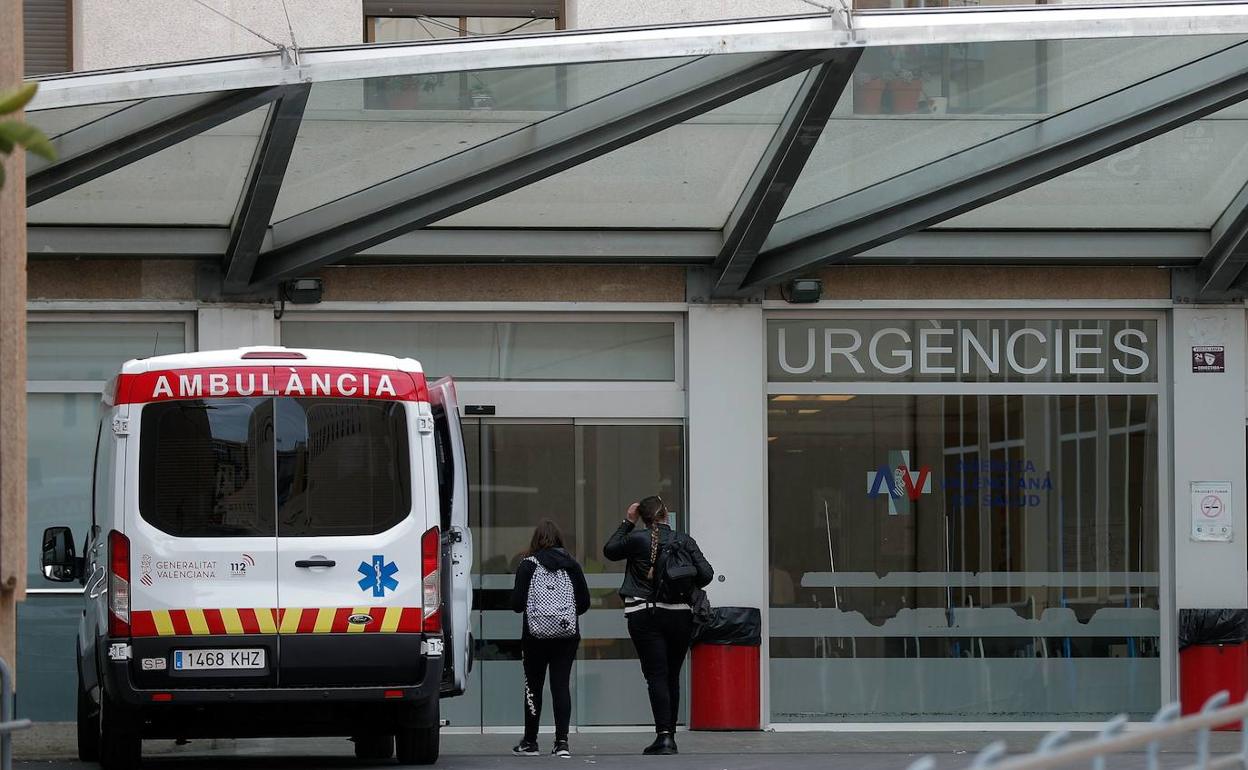 Una ambulancia en la Fe. 