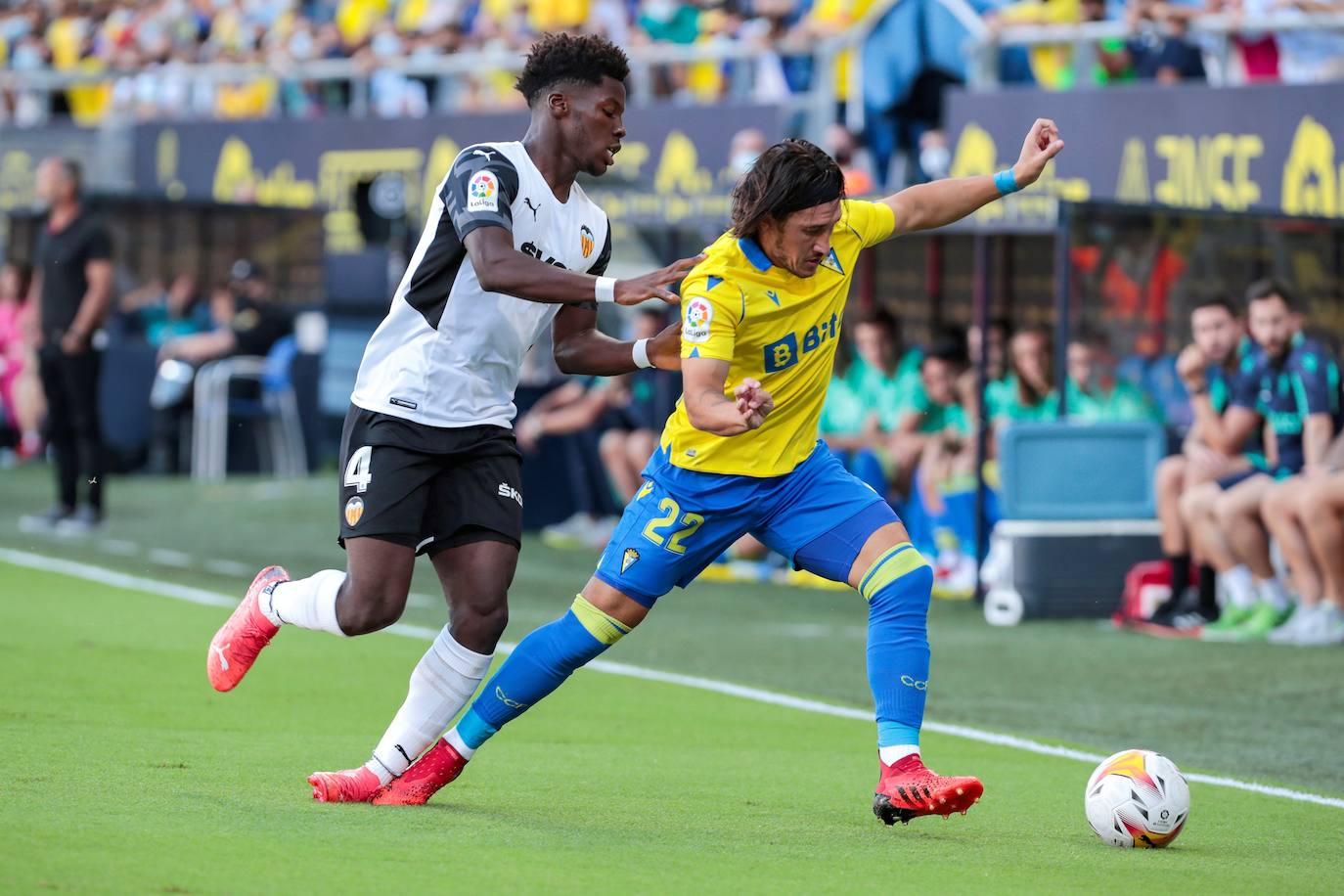 Fotos: Las mejores imágenes del Cádiz CF-Valencia CF