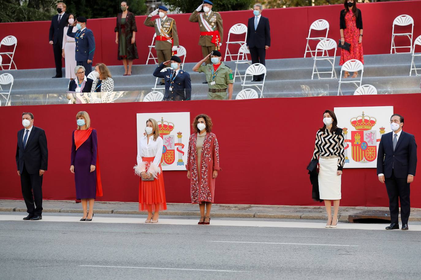 Fotos: Desfile militar por el Día de la Hispanidad 2021, en imágenes