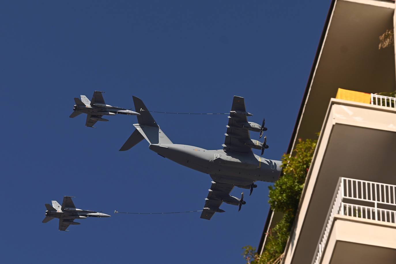 Fotos: Desfile militar por el Día de la Hispanidad 2021, en imágenes